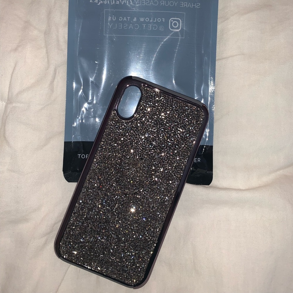 Casely All That Glitter Charcoal Crystal Case